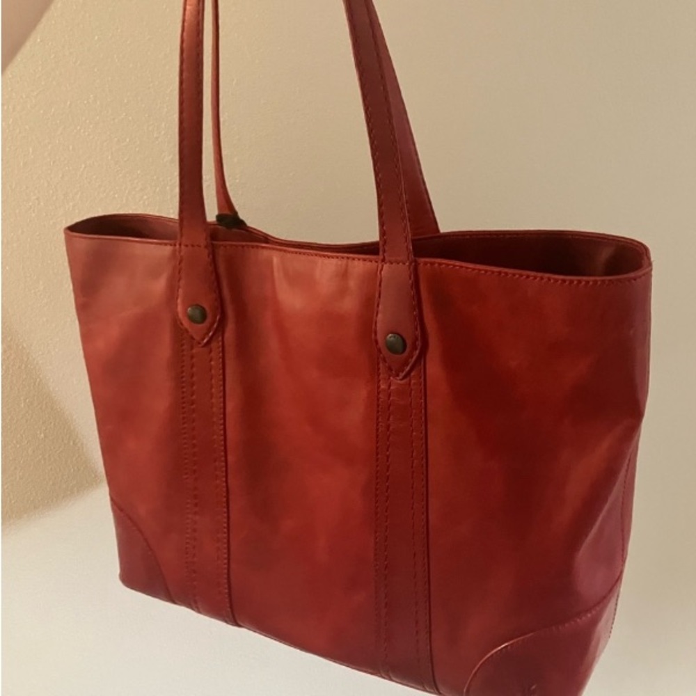 FRYE Melissa Shopper Tote in Red – Gently Loved